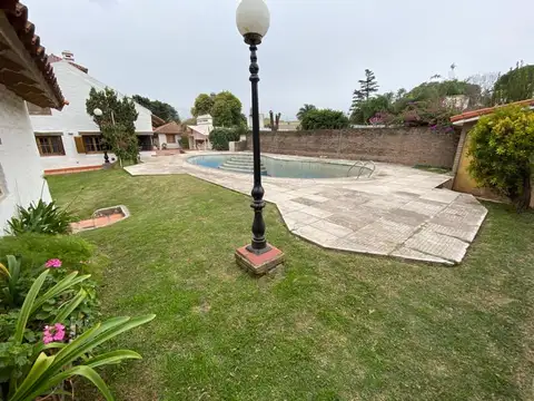 Avenida Richieri 3600