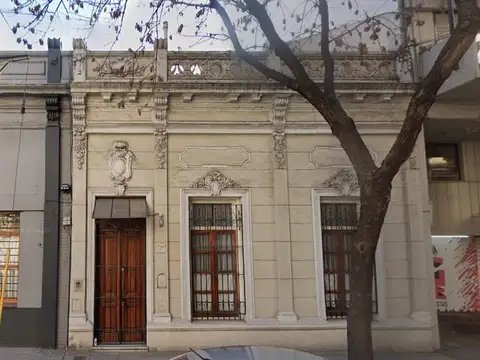 Casa de 6 ambientes en Venta en Balvanera