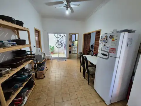 Depto Tipo Casa en Venta 60 años