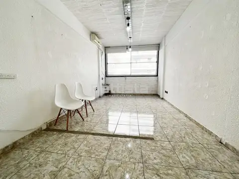ESPORA 100, Piso 2