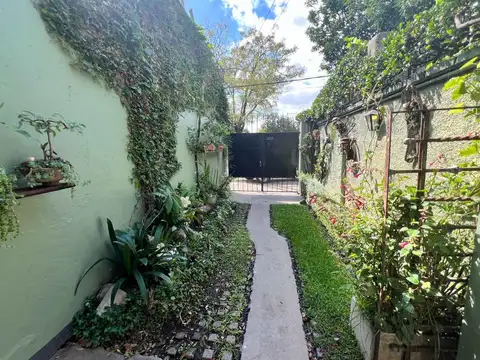 Depto Tipo Casa en Venta de 3 dormitorios