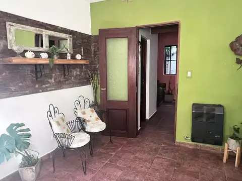 Depto Tipo Casa en Venta con 1 cocheras