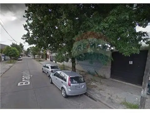 ALQUILER TERRENO CASTELAR CERCA ACCESO OESTE 900M2