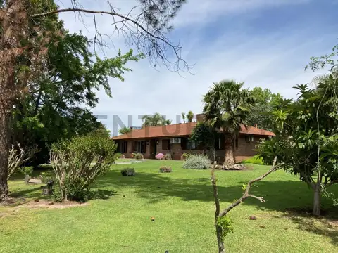 Casa 4 ambientes con 3 baños