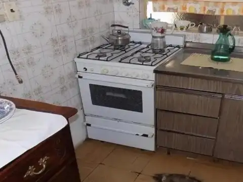 Casa en venta - 2 Dormitorios 2 Baños - Hurlingham