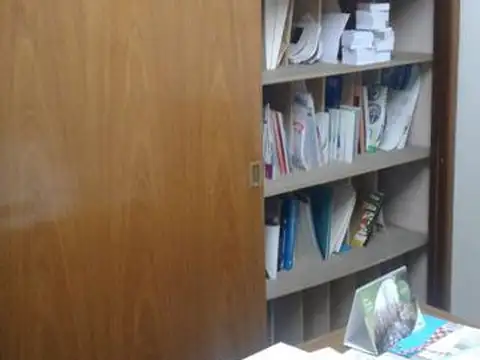 VENTA GALPON/DEPOSITO CON VIVIENDA 625 M2 OFICINA FUERZA MOTRIZ VALENTIN ALSINA LANUS