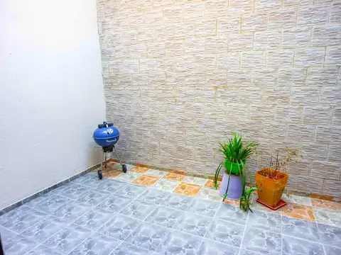 Depto Tipo Casa en Venta en Echesortu, USD 90.000