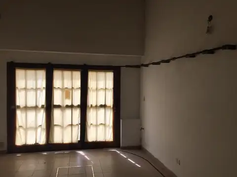Avellaneda 300