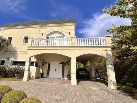 Casa en Venta de 3 dormitorios