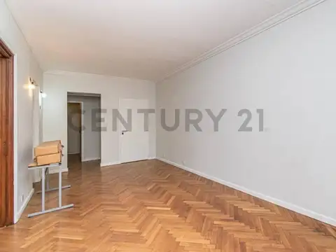 Vuelta de Obligado 2100, Piso 1