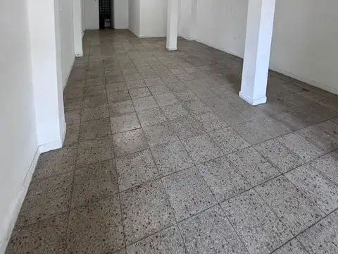 Av. Eva Peron  al 5400