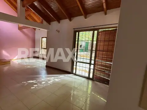 VENTA CASA EN CIPOLLETTI