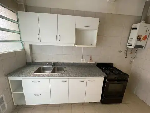Depto Tipo Casa en Alquiler de 2 dormitorios