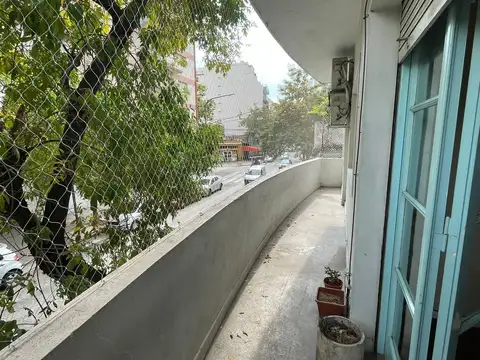 Depto Tipo Casa en Alquiler en Villa General Mitre, $ 1.200.000