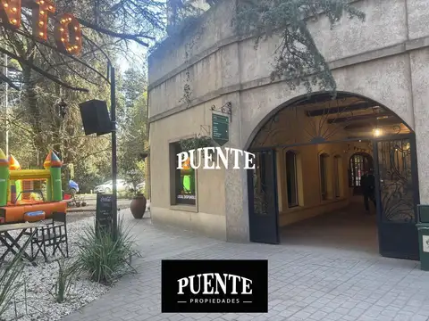 Local en PLAZA Canning en Planta Baja