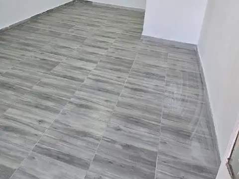 Local en Alquiler en Virrey del Pino, $ 400.000