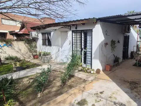 En Venta Casa de 2 dormitorios. Funes