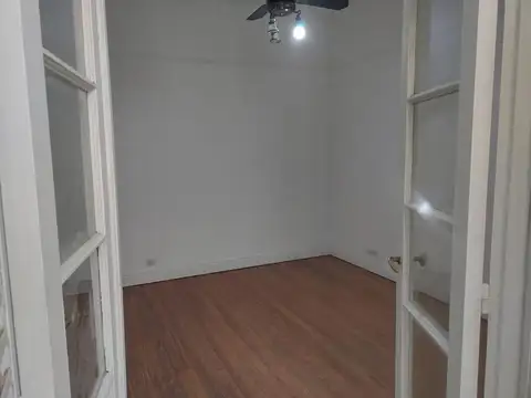 Depto Tipo Casa en Alquiler en Barracas, $ 600.000