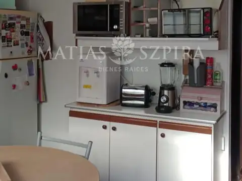Excelente Triplex en Ramos Mejia 4 Ambientes con Cochera