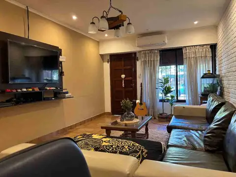 Casa en Venta en Ituzaingo, USD 185.000