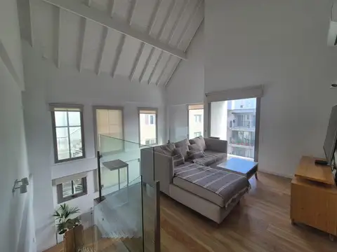 Venta Departamento de 5 ambientes - 4 dormitorios Cassa Isidro