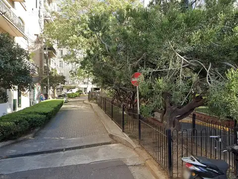 Arenales e/ Montevideo y Paraná