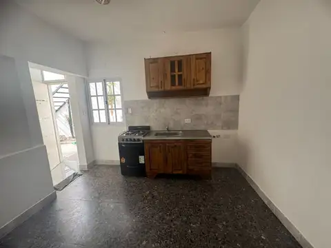 ALQUILER DEPARTAMENTO 2 AMBIENTES PH EN EL PALOMAR