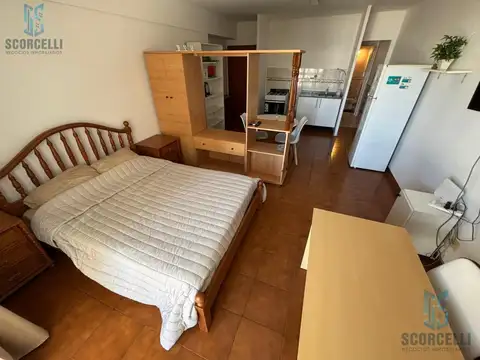 Depto. de 34 m2/ Balcón cub/ Super luminoso/ Reciclado con vista abierta!!