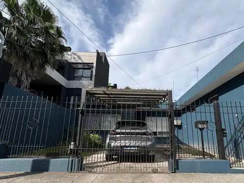 Casa 4 ambientes en venta