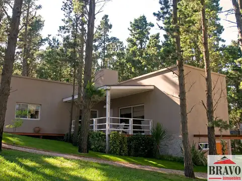 Casa en venta de 3 dormitorios + Otro Chalet 2 amb ideal huéspedes/renta