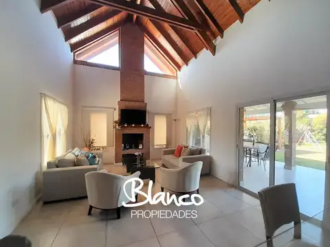 Casa  en Venta en Los Sauces, Pilar, G.B.A. Zona Norte