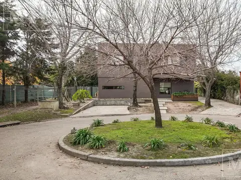 Casa en venta en Roble Joven
