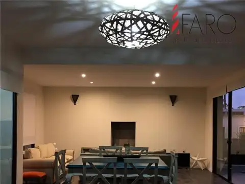 Casa en Pinares 3 dormitorios, parrillero, terraza