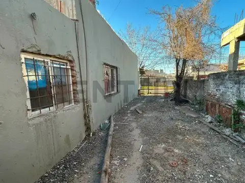 Juan B. Justo 500, Piso 0