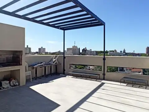 Gervasio Mendez Y Camila Nievas , Piso 2