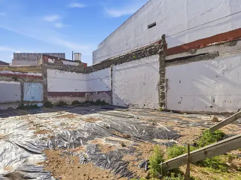 Venta terreno en Paternal