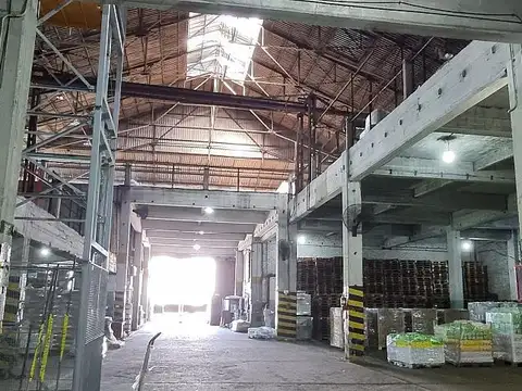 Depósito en Venta en Avellaneda 4516m2