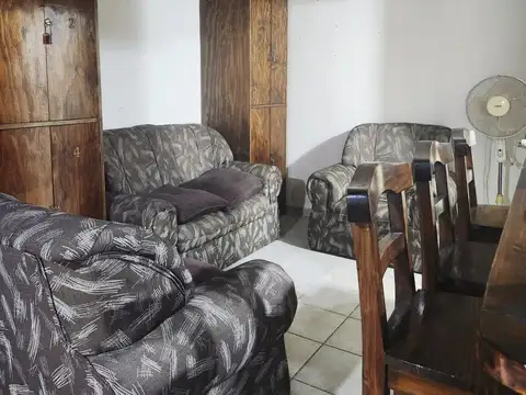 Depto Tipo Casa en Venta 48 años