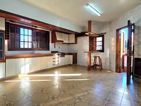 PH EN VENTA 4 AMB CASEROS C LAVADERO APTO CREDITO