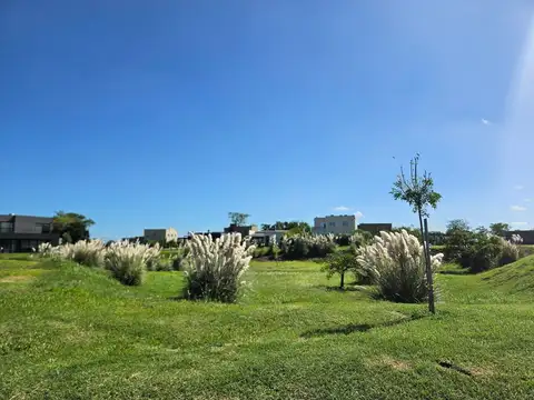 Casa en Venta en Pilar del Este - Santa Lucia, USD 205.000