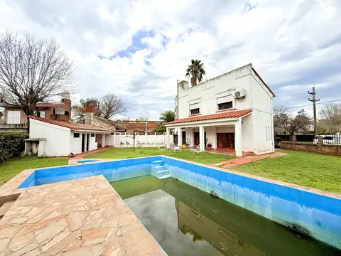 Casa en Venta al Oeste