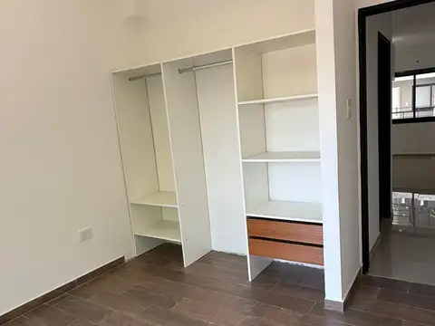 Departamento en Alquiler en San Justo, $ 600.000