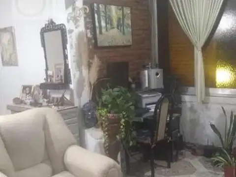 Dellepiane Sur  al 4600