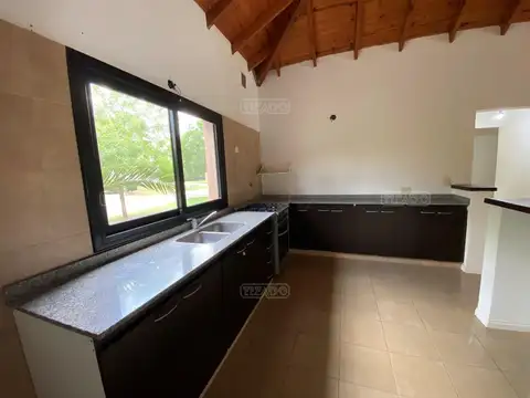 Casa en Venta al Oeste