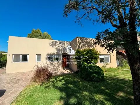 Casa en Venta en Manuel Alberti, USD 235.000