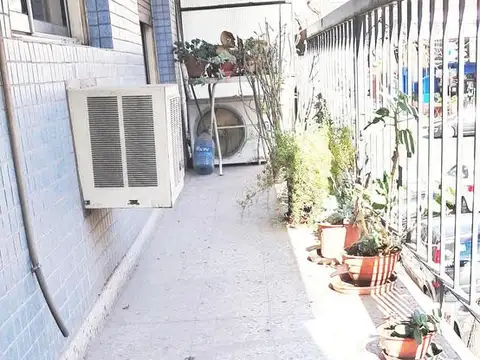 Departamento 4 ambientes con 2 baños