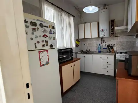 Depto Tipo Casa en Venta 60 años