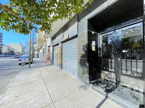 Av Juan B Justo  al 3500