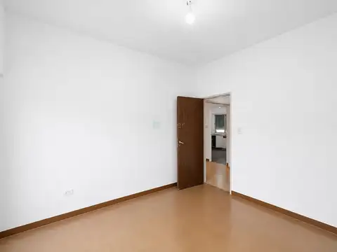 Departamento en Venta en Jose Leon Suarez, USD 45.000