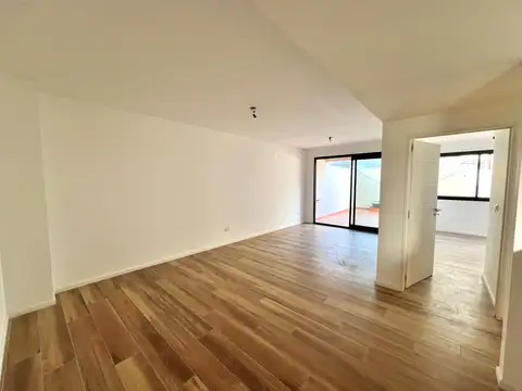 Departamento en Venta a Estrenar en  San Cristóbal , 3  Ambientes, con AMPLIO PATIO